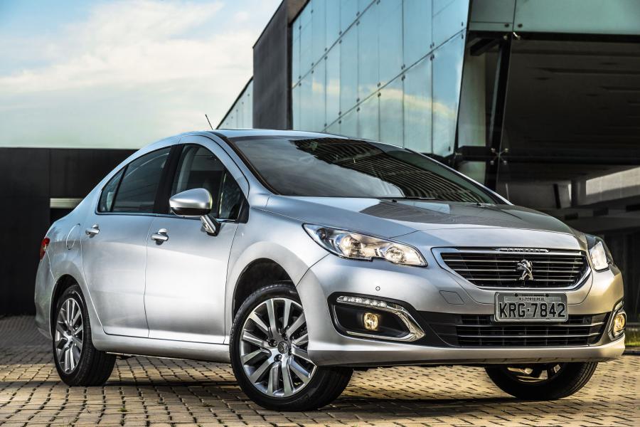  Peugeot 408 (SA) 2015 года  (фото 5 из 14)